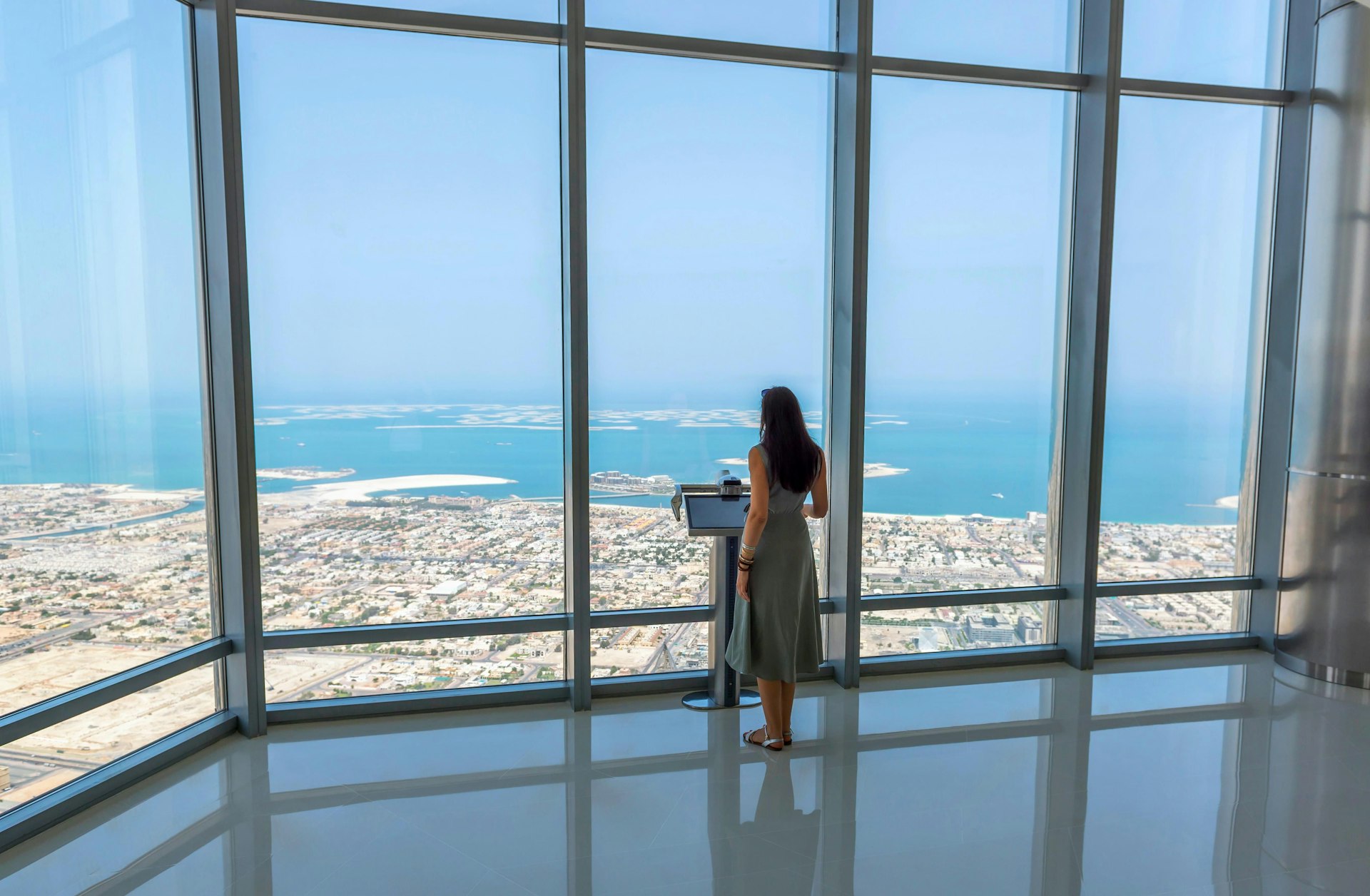 Viewing deck at world's tallest building